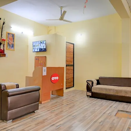 Hotel O Sms Homes-3