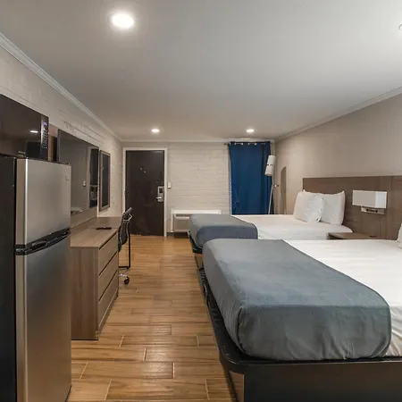 Economy Inn And Suites-2