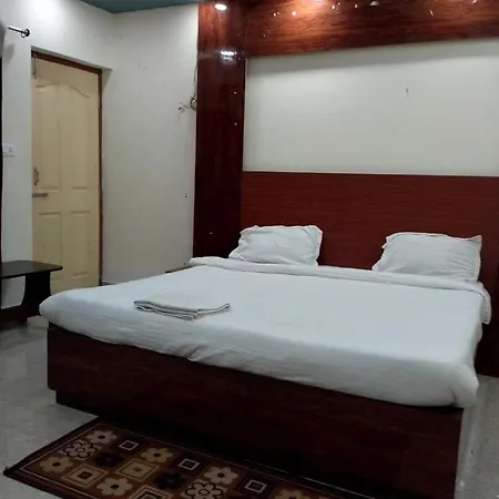 Hotel O Ganpat-2