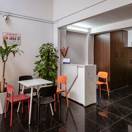 V Living - Downtown Saigon Stay With Free Laundry-3