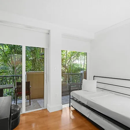 The Mutiny Luxury Suites Hotel-3