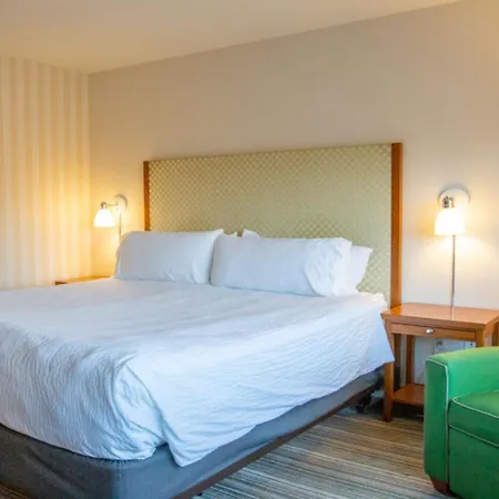 Holiday Inn Express Columbus Airport Easton-2
