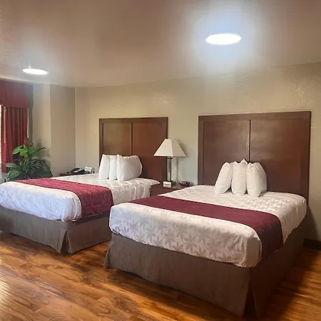 Red Carpet Inn Medford-3