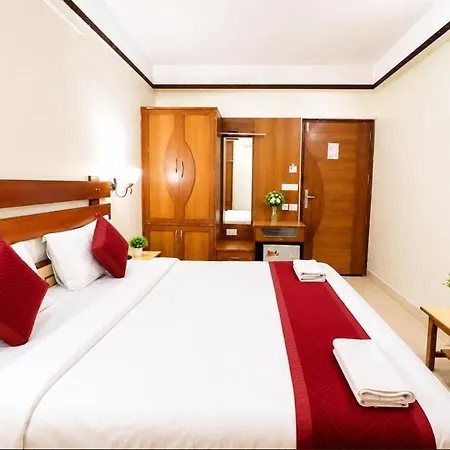 Hotel Kings Corner-3