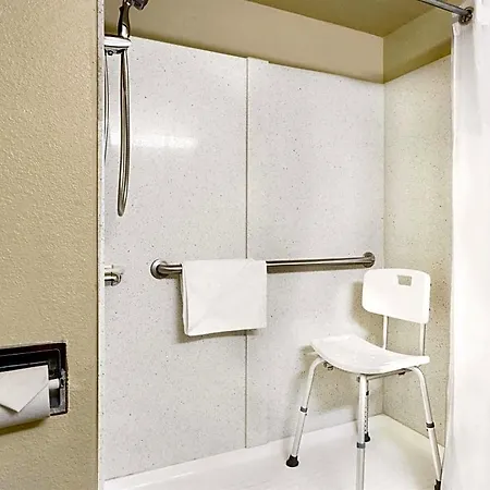 Four Points By Sheraton Charlotte Airport-3