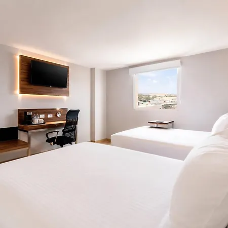 Sleep Inn Tijuana-3