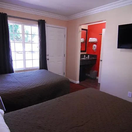 Studio City Inn - Near Universal Studios Hollywood-3