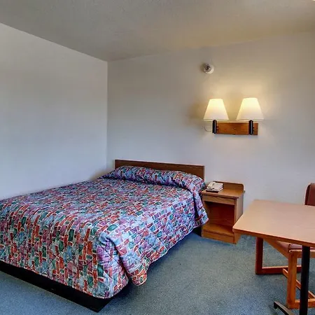 Rodeway Inn Fort Smith I-40-2