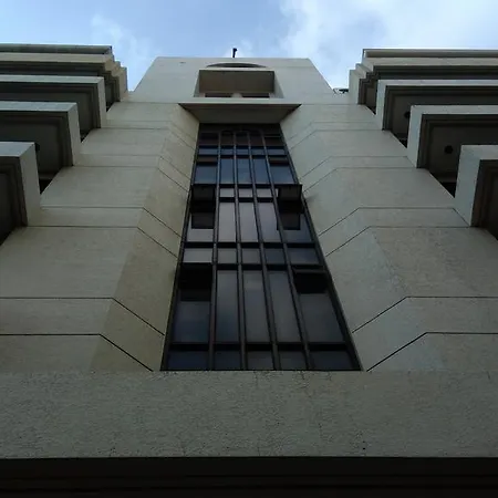 Ralph Anthony Suites-3