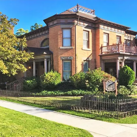 Historic Ellerbeck Mansion Bed & Breakfast-2