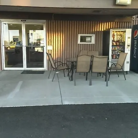 Travelodge By Wyndham Flagstaff Near I-40-2