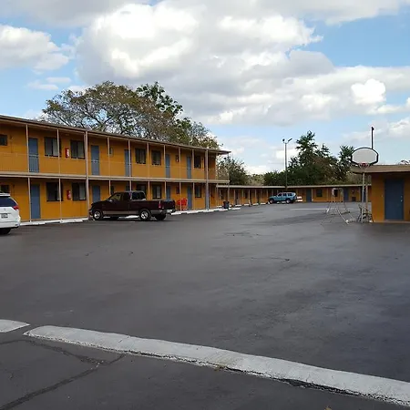 Budget Motel-3