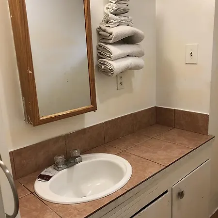 Budget Inn-3