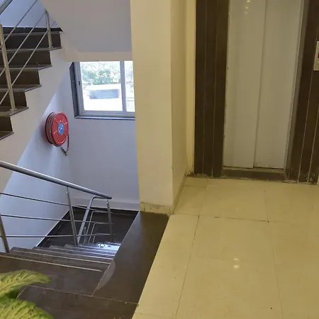 Hotel Alankar-3