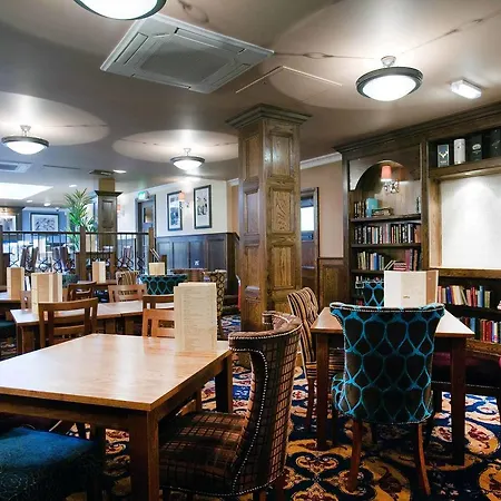 The White Lady Wetherspoon-3
