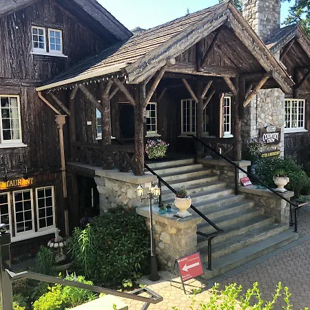 The Latch Inn-3