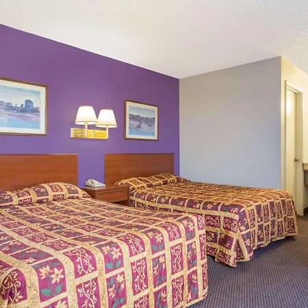 Americas Best Value Inn North Black Canyon Hwy-2