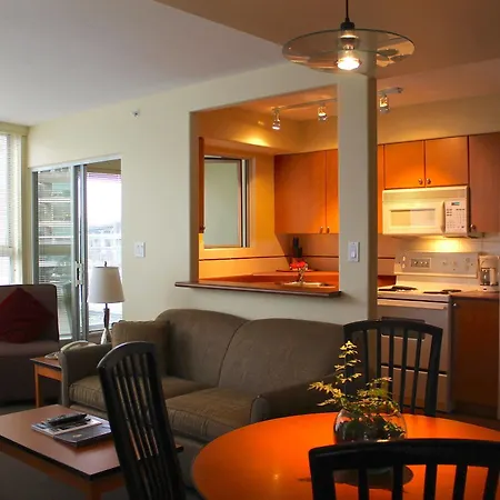 910 Beach Apartment-2
