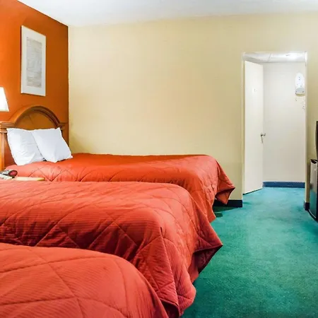 Rodeway Inn Harrisburg-3