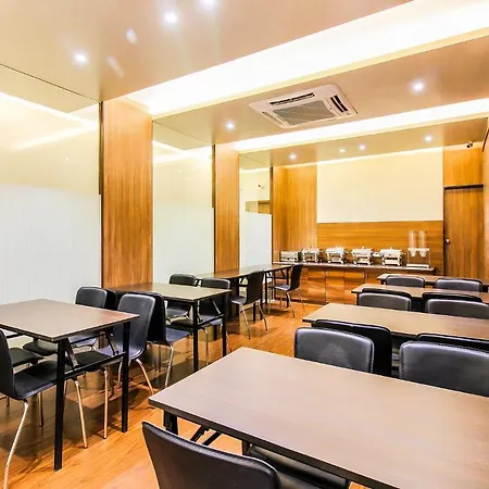 Fabhotel Rk International - Nr Mumbai International Airport-2