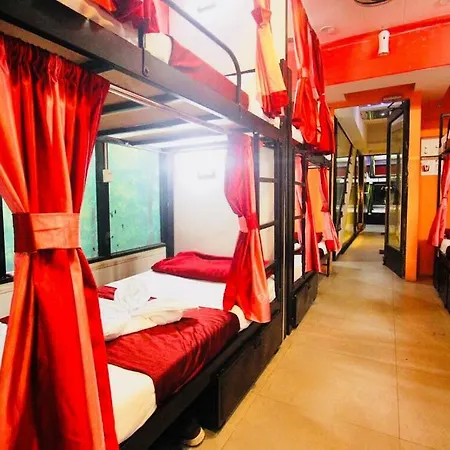 Town Hostel Mumbai - Ac Dormitory-2