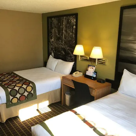 Super 8 By Wyndham Sitka-2