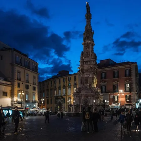 Art Suite Nel Cuore Di Napoli-2