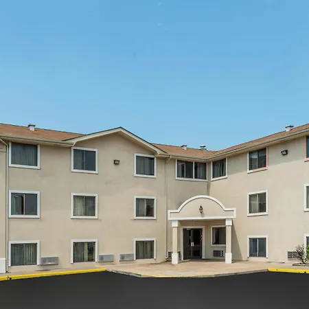 Super 8 By Wyndham Bridgeton/Arpt/St Louis Area-3