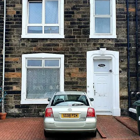 Dalry Guesthouse-2