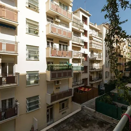 Nicelidays - Le Berlioz - City Central - 7Min From Beaches-2