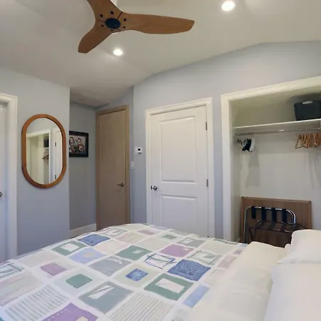 Vancouver Traveller B&B-3