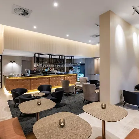 Deco Hotel Canberra-3