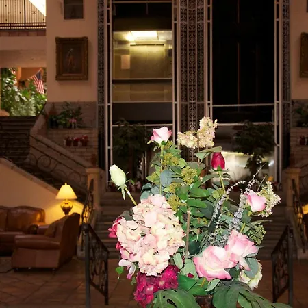 Barcelona Suites Albuquerque-2