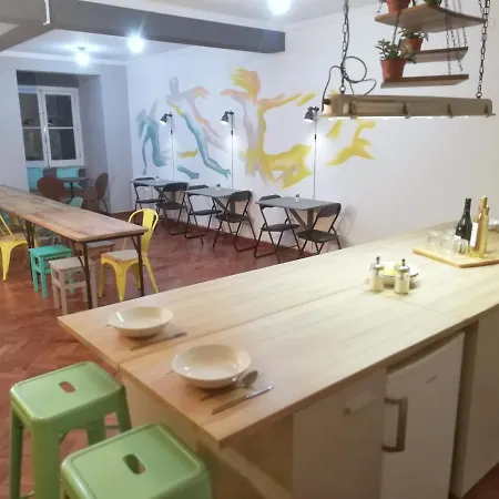 Draft Hostel & Rooms-3