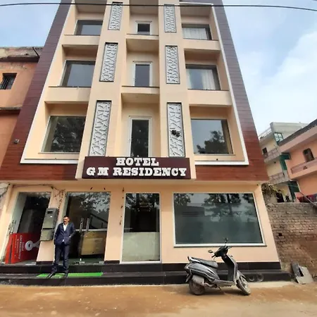 Itsy Hotels Gm Residency-2