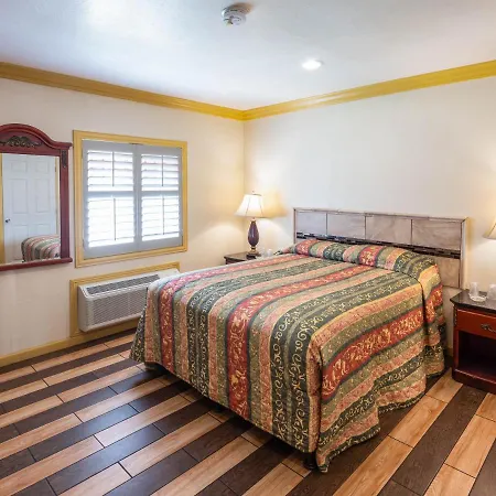 Parkside Inn-2