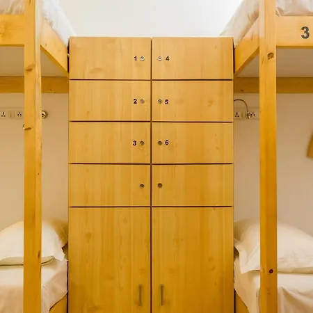 Nap Manor Hostels-3