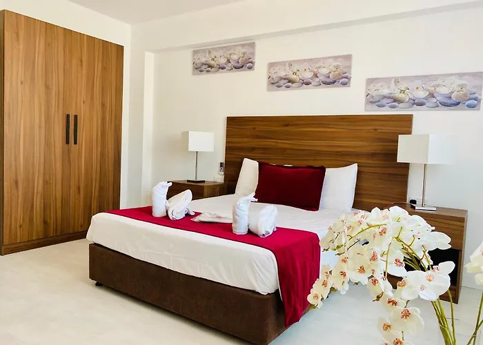 Eleonora Hotel Apartments Larnaca