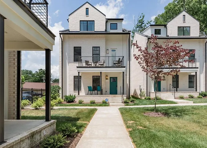 Brand New Luxury Home Near Downtown Nashville