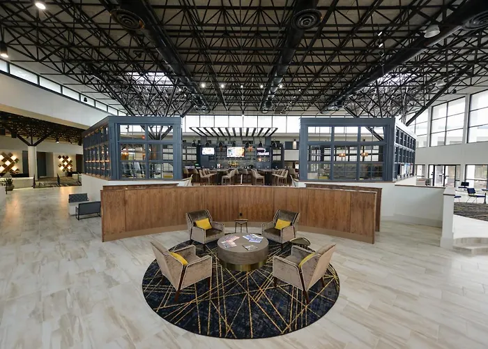 Crowne Plaza Jacksonville Airport I-95N By Ihg
