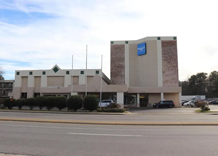 Dominion Inn And Suites Sandston
