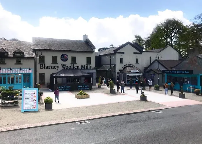 Tudor Lodge Guest Accommodation Bunratty