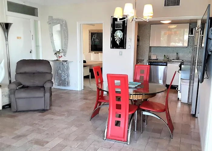 Manhattan Tower Apartment Hotel Fort Lauderdale