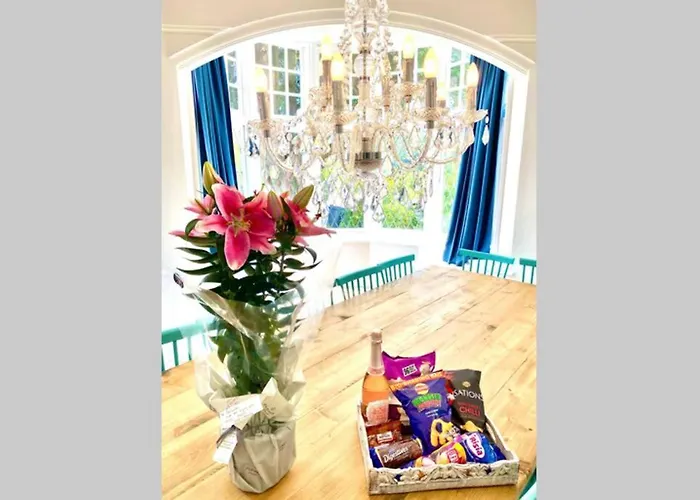 Cleveland House - Perfect For Beaches And Town. Bournemouth