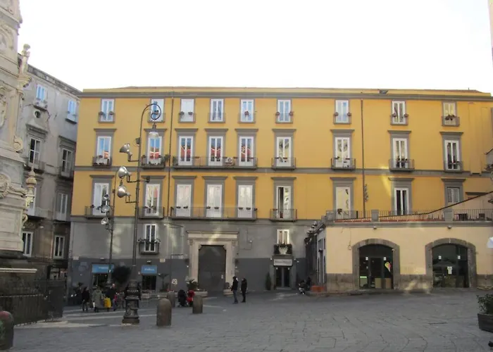 Rooms In San Domenico Maggiore 3 Naples