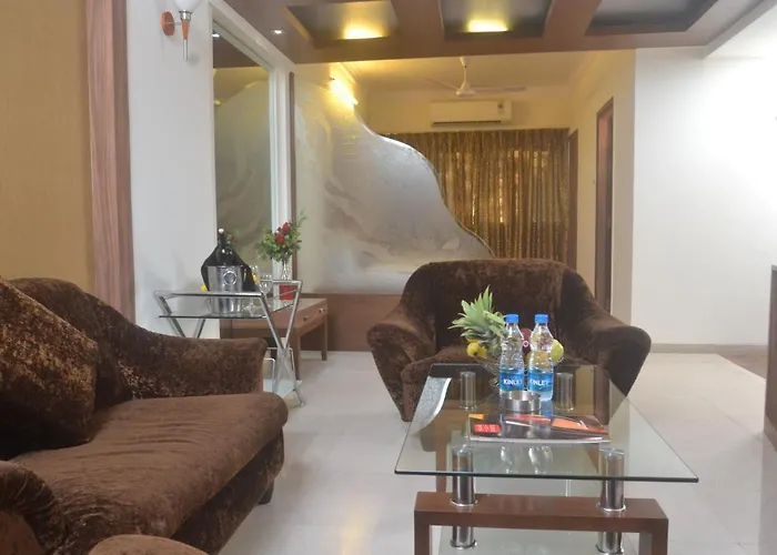 Hotel Plaza Mumbai