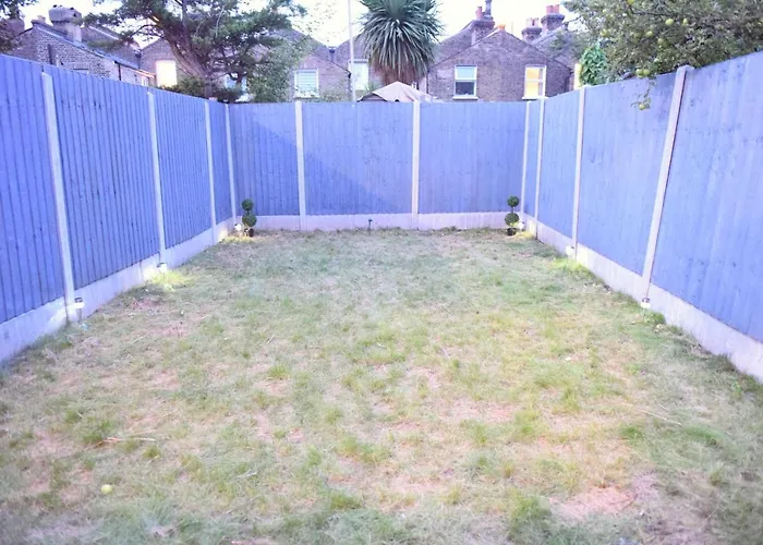 Jb Stays Greenwich, 3 Bed House,Ideal For Contractors And Family London