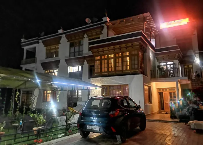 Gangs Shun Home Stay Leh