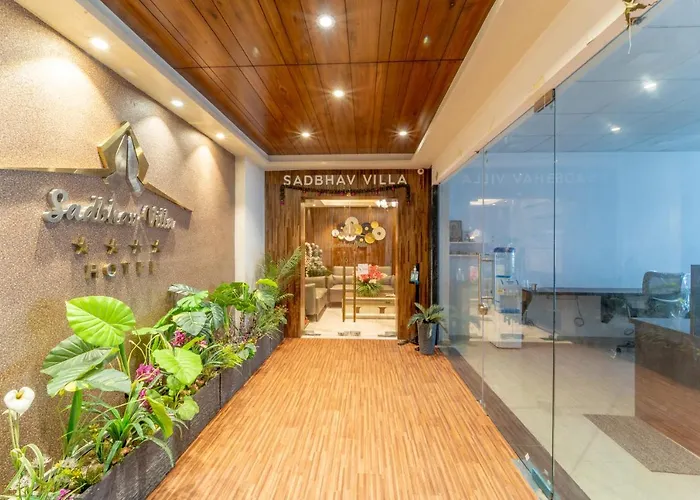Hotel Sadbhav Villa Surat