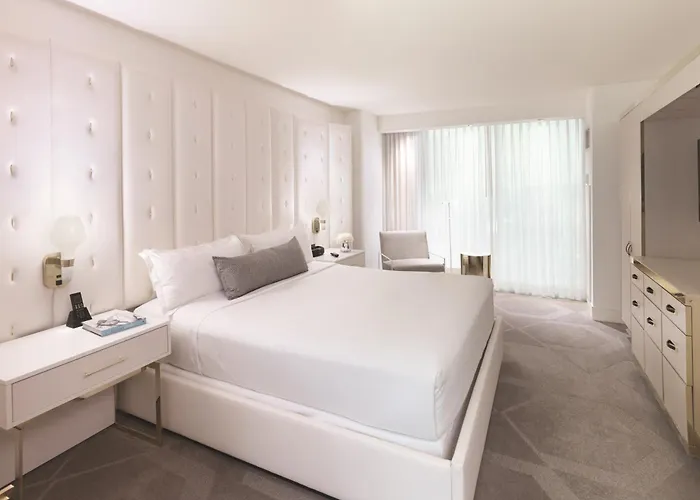 The W Las Vegas At Mandalay Bay By Suiteness